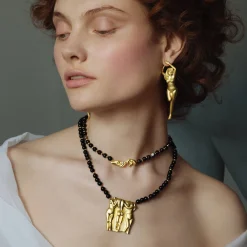 Anissa Kermiche Colliers<Collier Les Mains