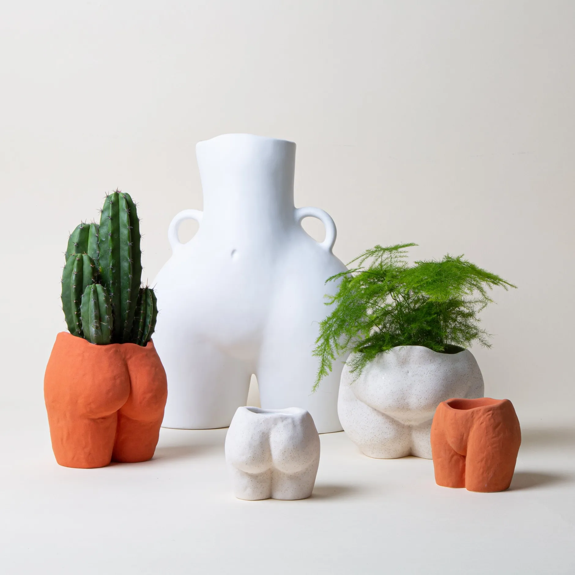 Anissa Kermiche Maison<Vase Avec Poignees D'Amour (Blanc)